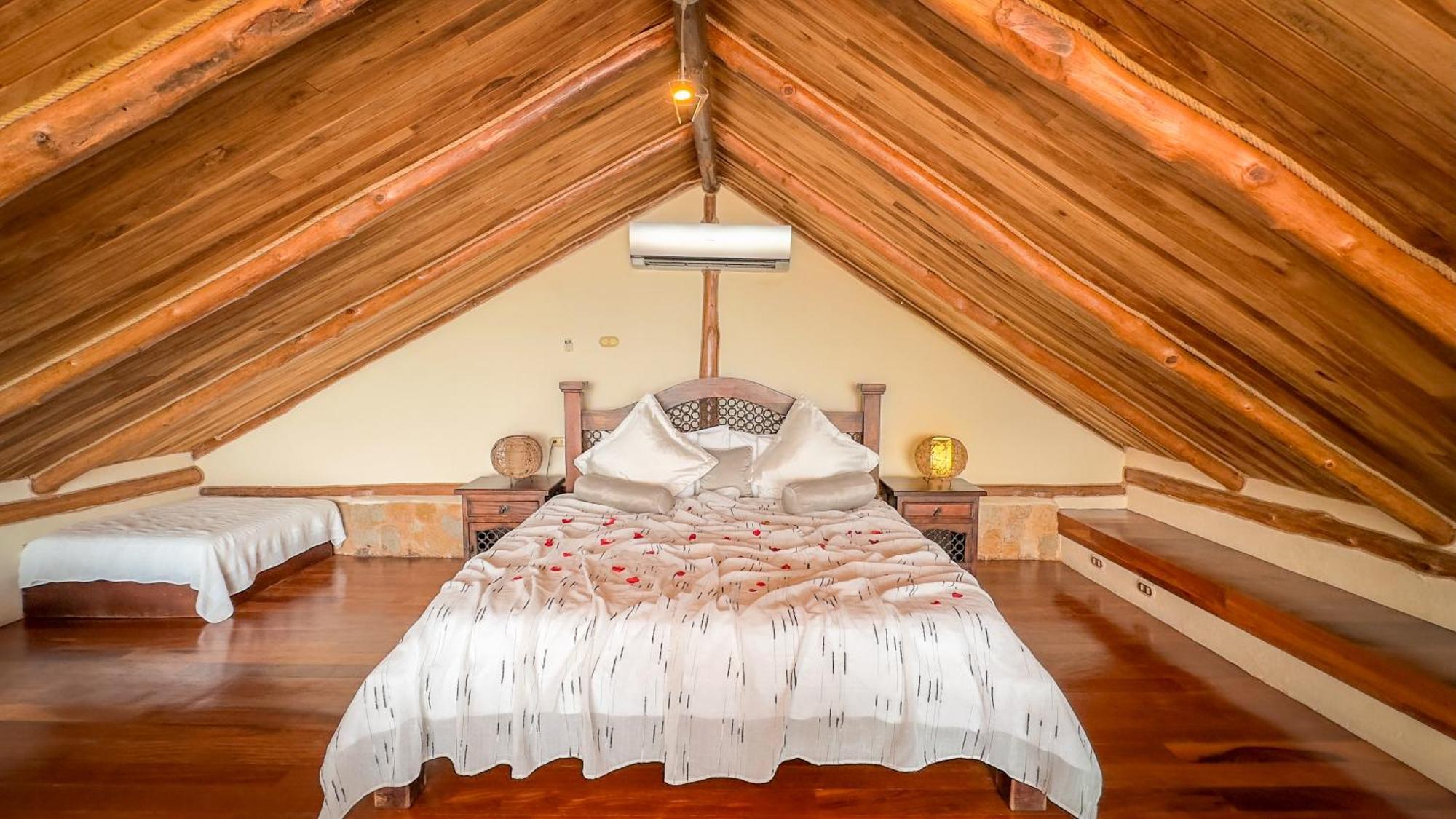 Issimo Suites (Adults Only) Мануэль-Антонио Экстерьер фото